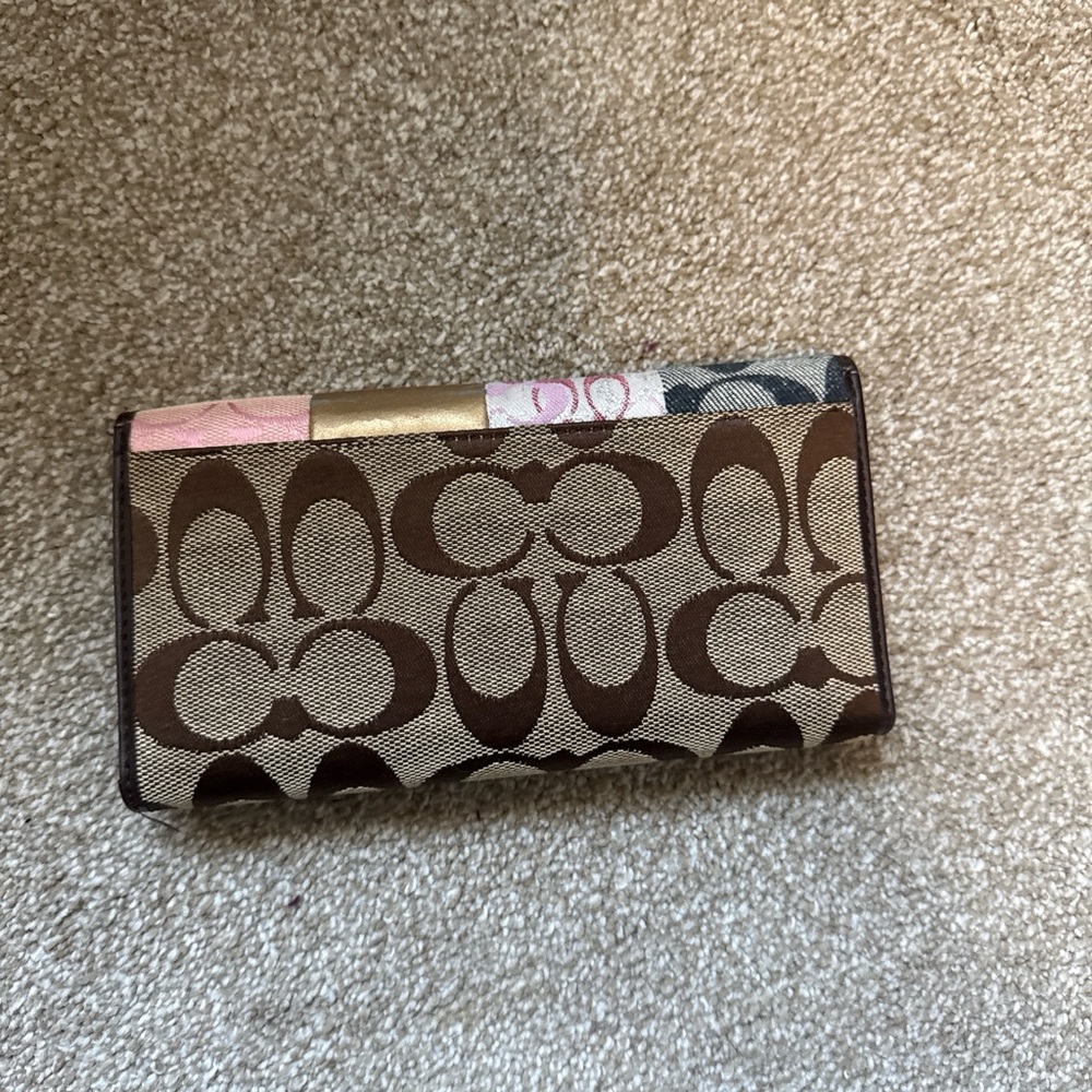 Coach Patchwork Wallet - image 7